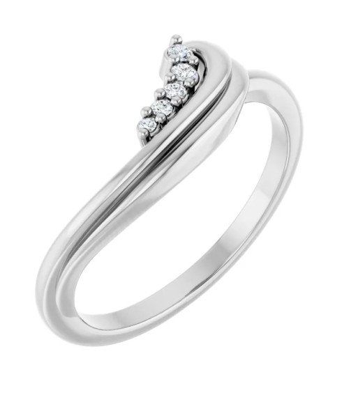 14K White .05 CTW Natural Diamond Ring